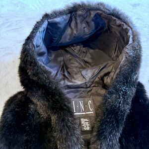 NWOT I.N.C International Concepts Black Faux Fur Hooded Vest, Size Small